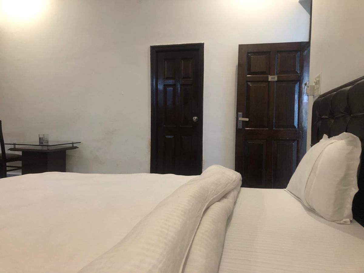 Hotel Shivanta Residency Ришикеш Экстерьер фото