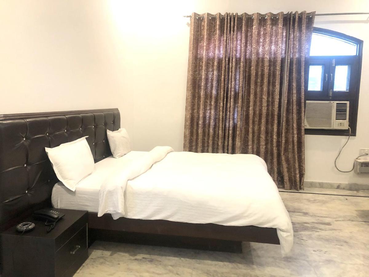 Hotel Shivanta Residency Ришикеш Экстерьер фото
