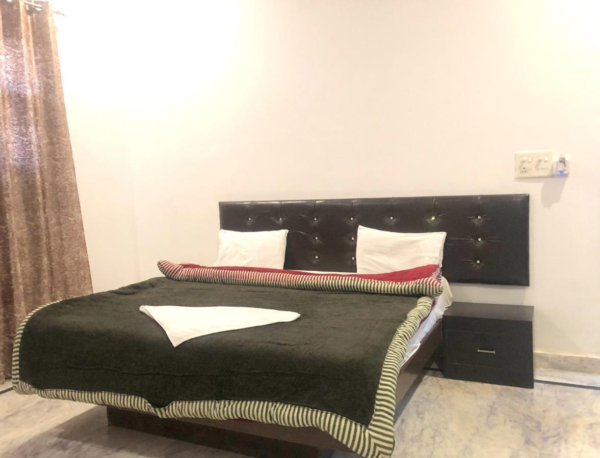 Hotel Shivanta Residency Ришикеш Экстерьер фото